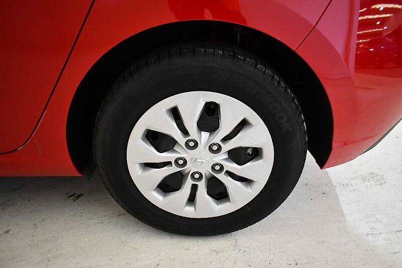 Hyundai i30 1.5 DPI Essence 110